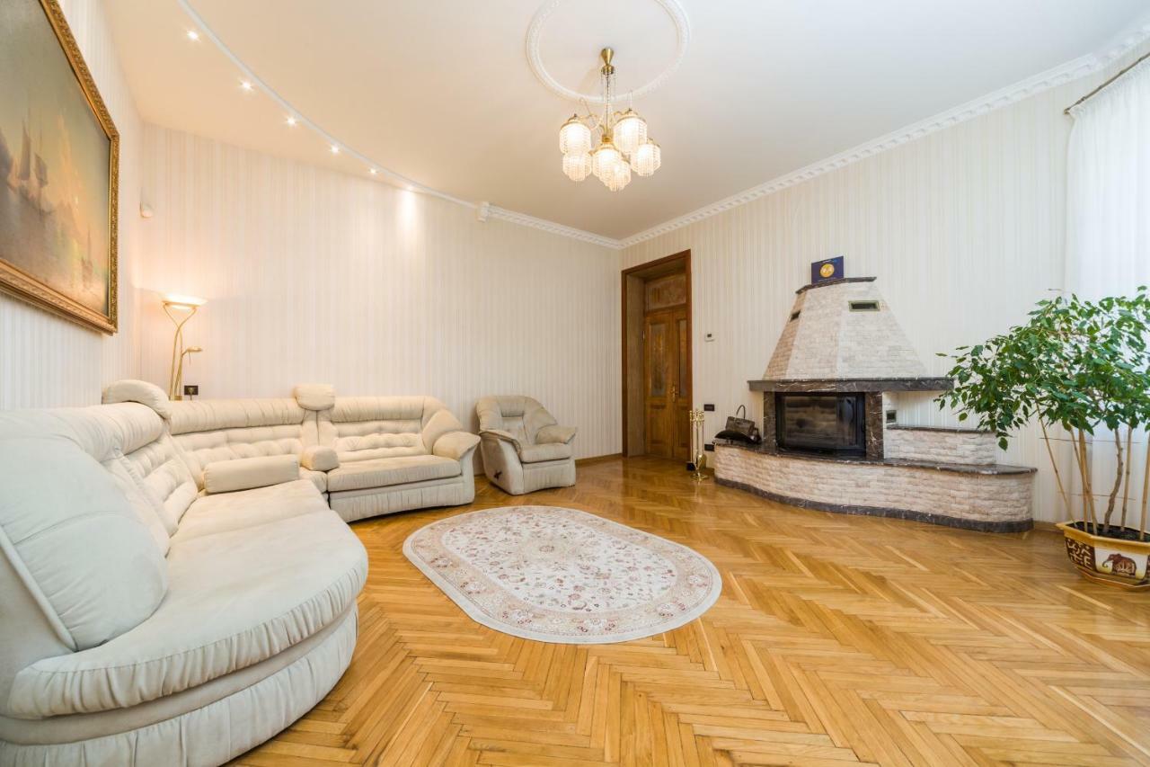 Apartamenty Na Sofievskoy 敖德萨 外观 照片