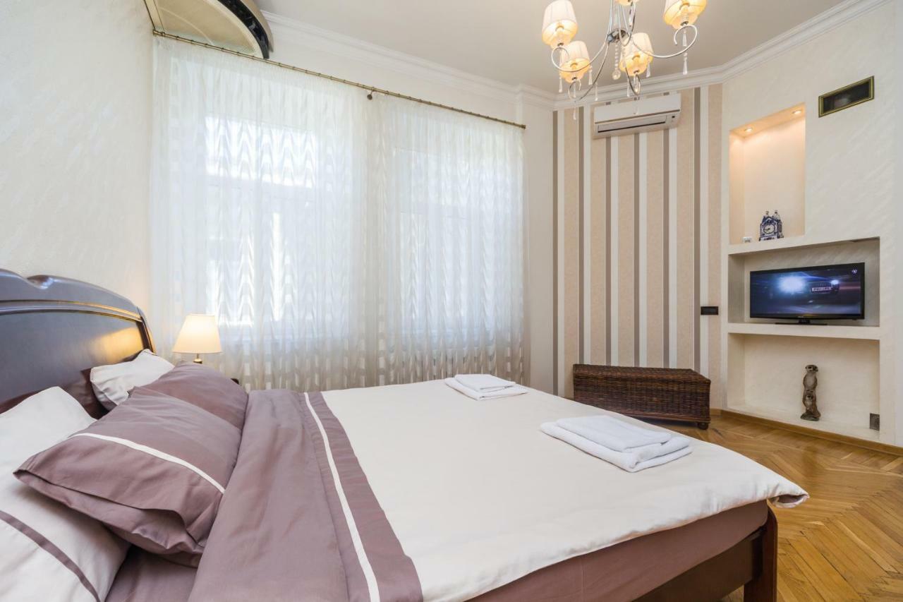 Apartamenty Na Sofievskoy 敖德萨 外观 照片